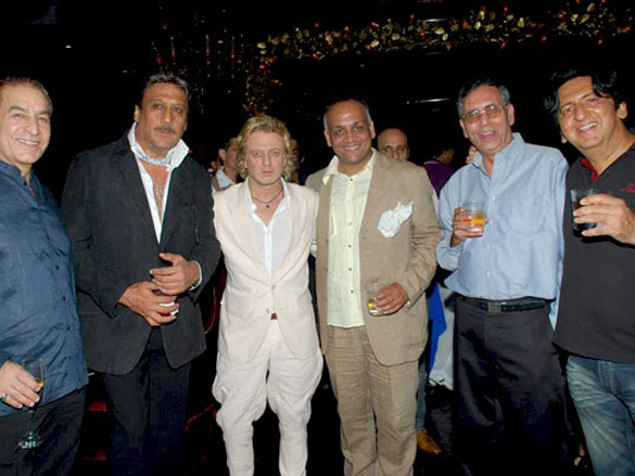 rohit bals birthday bash at veda 3