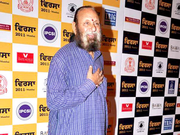gul panag and om puri at punjabi virsa awards 2011 20