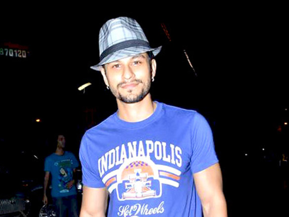 soha and kunal khemu before the kung fu panda 2 show 4