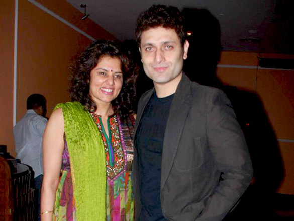 vivek sohail and shiney grace politician vasant davkhareys birthday bash 10