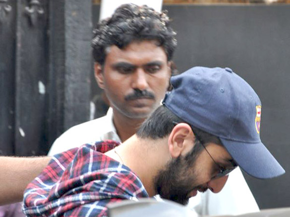 Check Out : Ranbir Kapoor Snapped Sporting A Frech Bearded Look