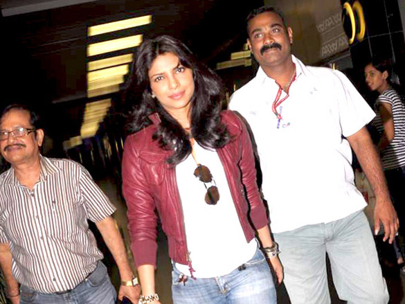priyanka chopra arrives from zurich 4