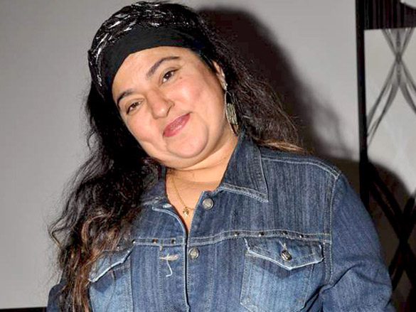launch party of rohan hegdes metro lounge 25