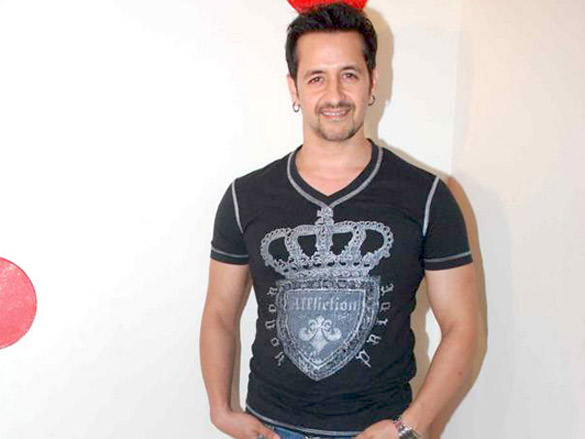 launch party of rohan hegdes metro lounge 41