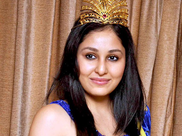 femina miss india world pooja chopra at richfeel trichology event 7