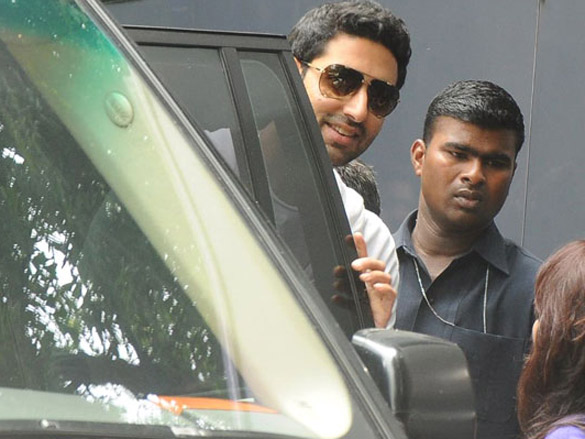 abhishek bachchan snapped post aishwarya rais pregnant news 4