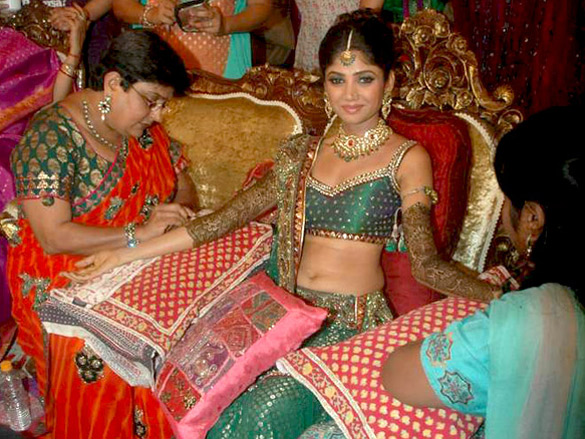 ratan rajputs mehndi ceremony 7
