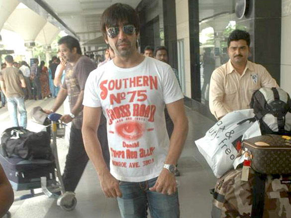 celebs return from iifa 5