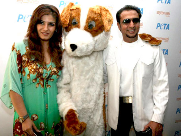 raveena and gulshan grace peta event to support stray dogs 5