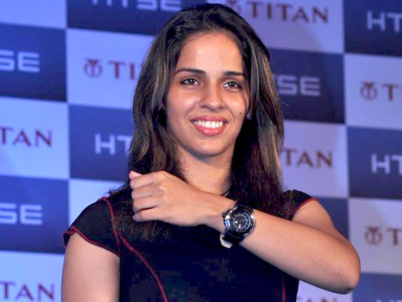 sania nehwal unveils titan watches new range 8