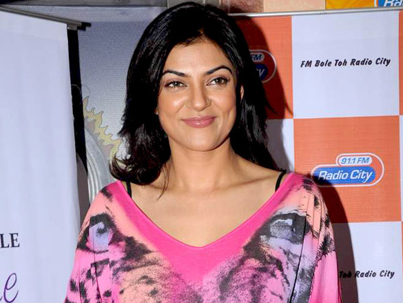 sushmita and the team of i am she visits radio city 91 1 fm 9