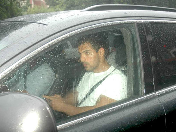 john abraham snapped in andheri 2
