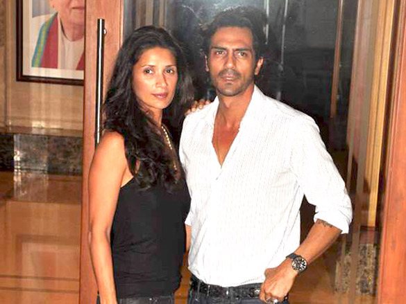 srk arjun rampal and karan johar at sanjay dutts bash for manyatas birthday 3