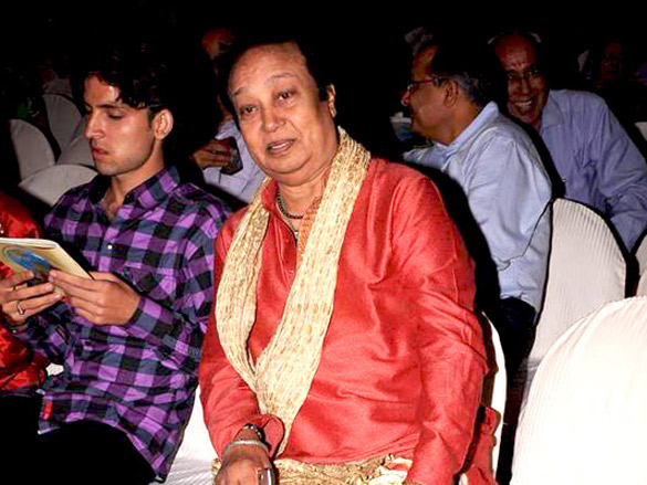 rakshanda khan at ghazal festival khazana 4