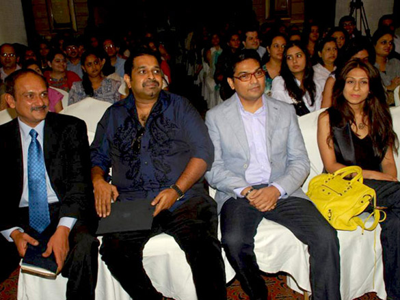 shankar mahadevan at the launch of his dance academy for dy patil 4