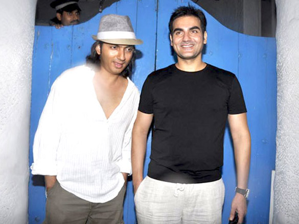 salman sonakshi and karisma at arbaaz khans birthday bash 4