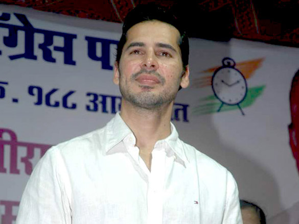 dino morea at sachin ahirs dahi handi celebration 4