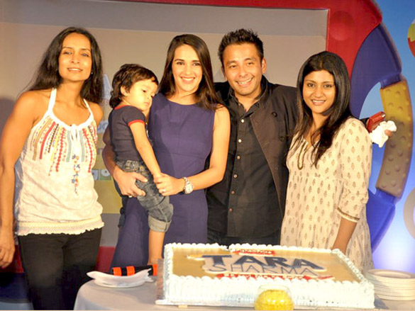 tara sharma and konkona at the launch of tara sharmas show 3