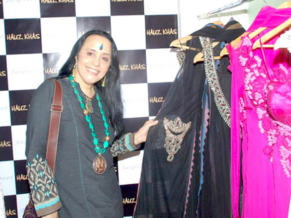 celebs at hauz khazs store 3
