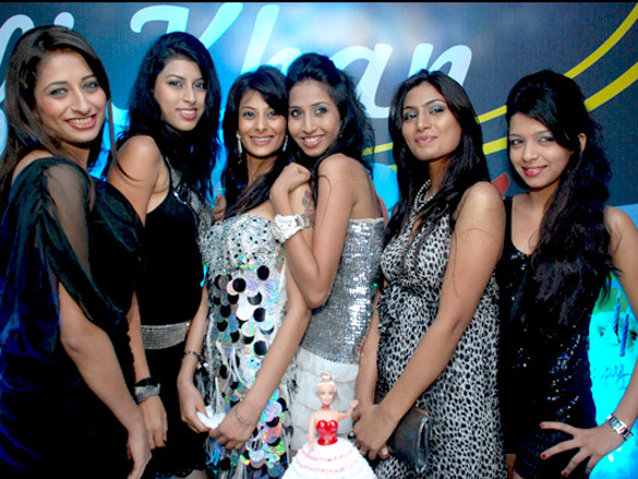 birthday bash of sohfi khan hosted by mohammad fasih 5