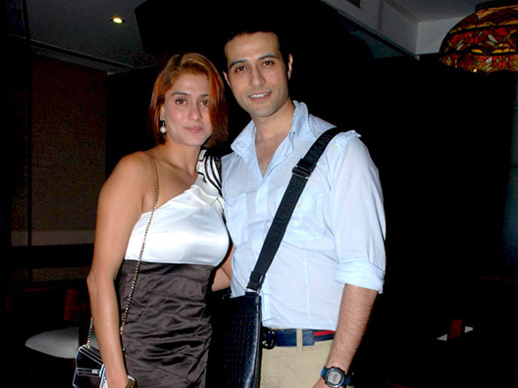 completion party of 200 episodes of tv show maryada lekin kab tak 12