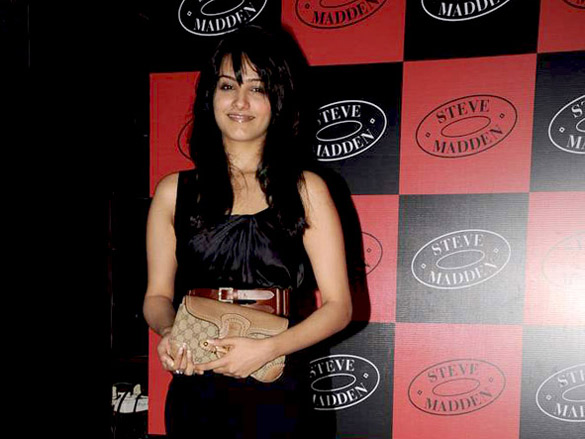 dia riya raima and minissha at steve madden launch 9