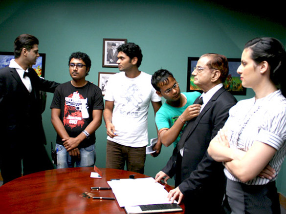 on the sets of gandhi to hitler 31