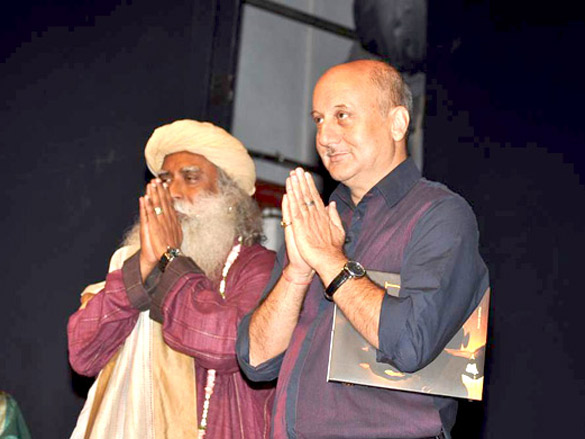 launch of pallavi guptas book you based on sadhguru jaggi vasudevs life 4