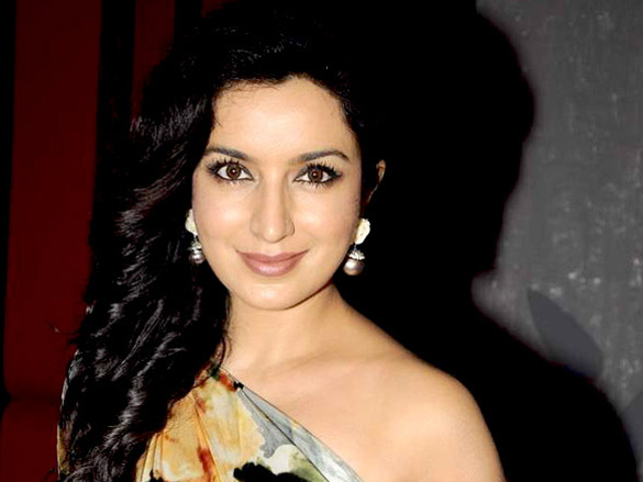 tisca chopra on the sets of master chef india 2 9