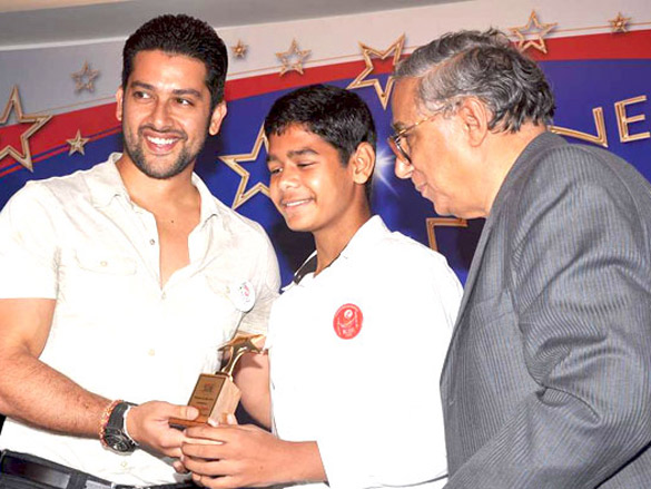 genelia vivek boman and aftab at cpaa meet 8