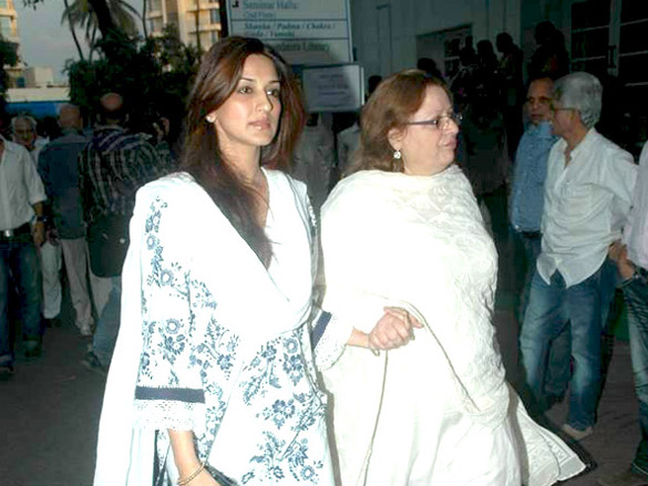bollywood celebs at surinder kapoors prayer meet 9