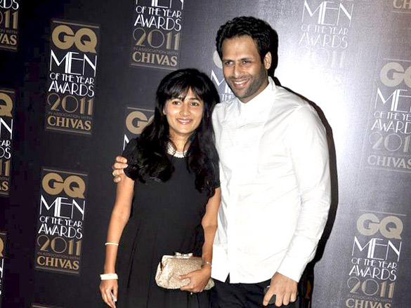 shahrukh anushka and deepika at gq men of the year awards 2011 25