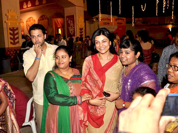 sushmita sen at durga pooja 6