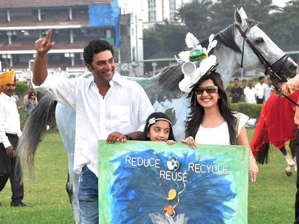 ammy billimoria at horse show 7