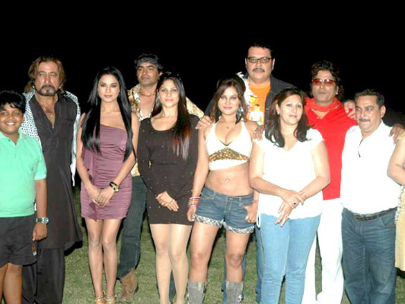 on the sets of dal mein kuch kala hai