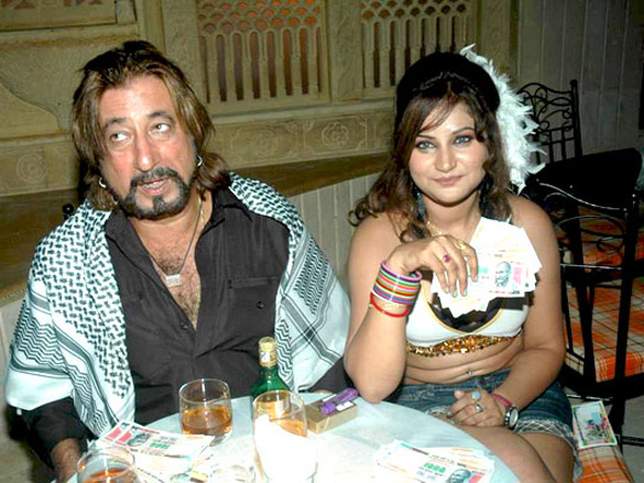 on the sets of dal mein kuch kala hai 4