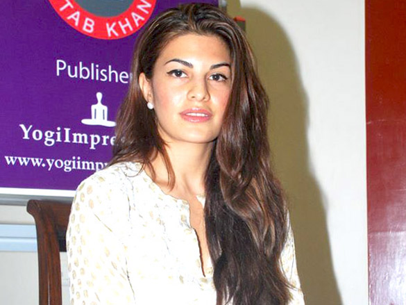 jacqueline fernandez unveils crystals and us book 3