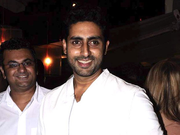 abhishek sonali sameera and eesha at anita dongres cafe launch 3