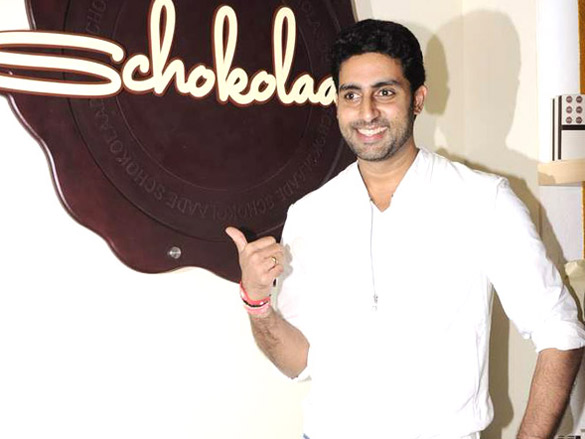 abhishek sonali sameera and eesha at anita dongres cafe launch 4