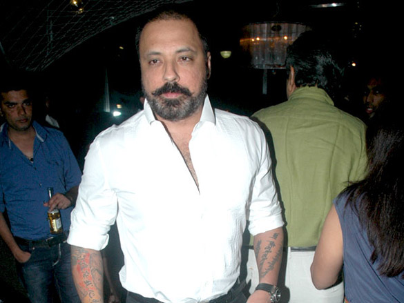 launch party of vijay galanis le monde 19