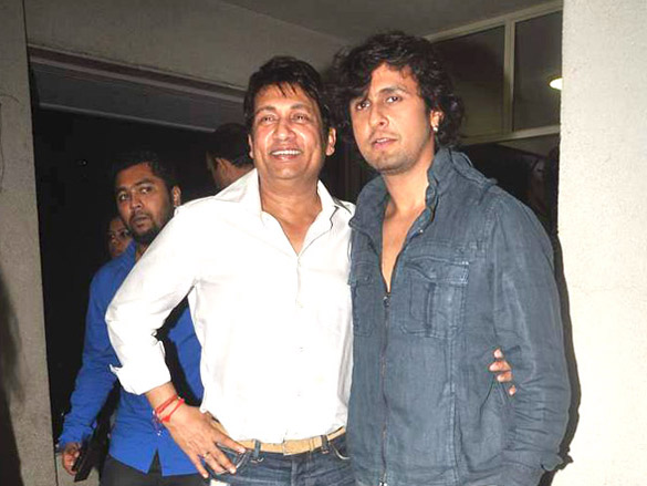 sonu nigam and other musicians at virgil donati concert 2