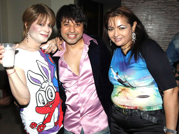 tv celebs at kapil sharmas birthday bash 7