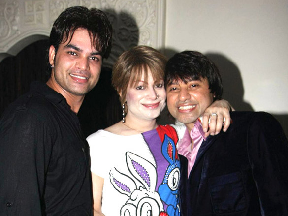 tv celebs at kapil sharmas birthday bash 8