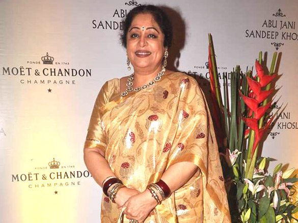 abhishek and aishwarya grace abu jani and sandeep khoslas 25th year bash 21