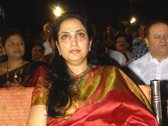 asha bhosle at a marathi concert to pay tribute to yashwant dev 6