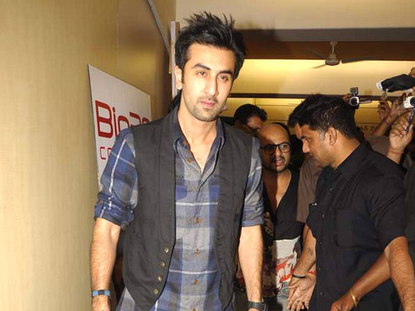 ranbir kapoor and parvathy at mithibai alumni meet 2