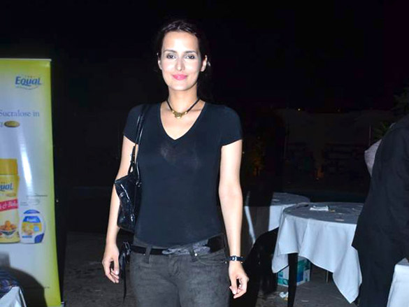 mandira bedi and tulip judge gold gyms fit n fab 8