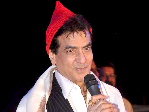 jeetendra suniel shetty and sonu nigam at mns koli festival 3