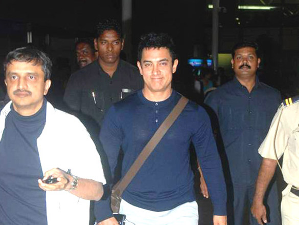 aamir snapped at airport 3