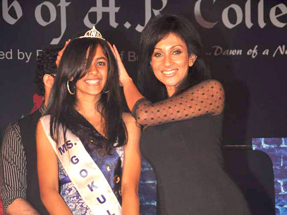 aamir khan at rotaract club of h r colleges personality contest 11